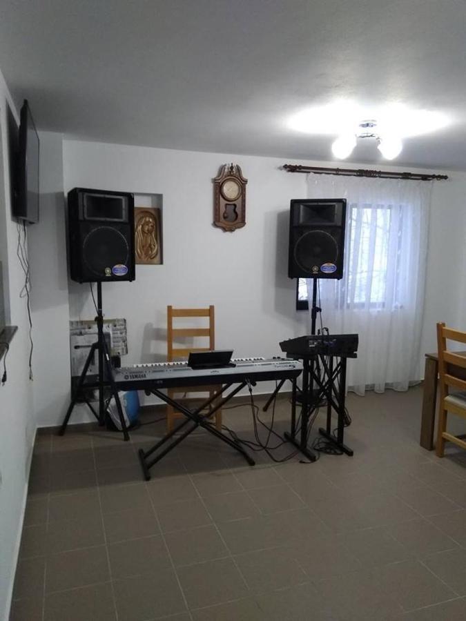 Mustatesti Pensiunea Luminita מראה חיצוני תמונה